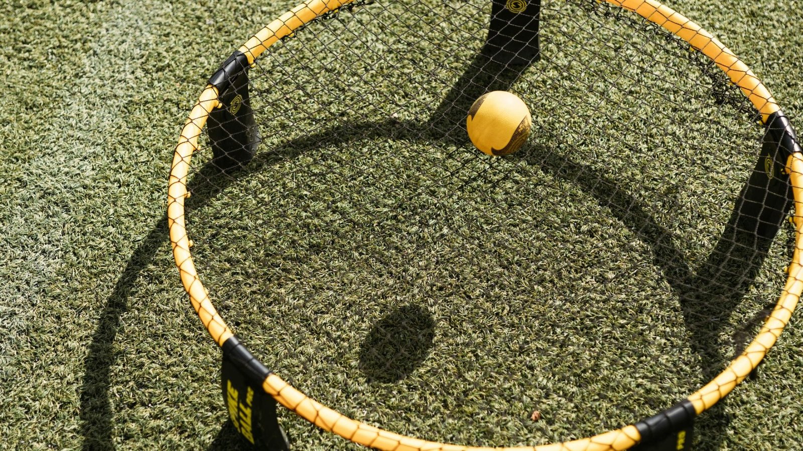 spikeball-En83uIilGk4-unsplash